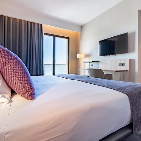 Hotel Astari