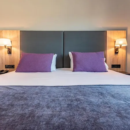 Hotel Astari 4*