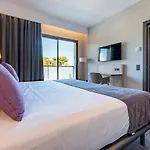 Hotel Astari