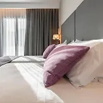 Astari Отель 4*