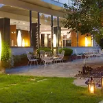 Hotel Astari 4*