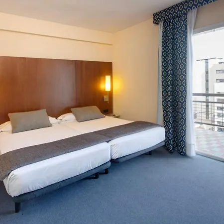 Astari Hotel 4*