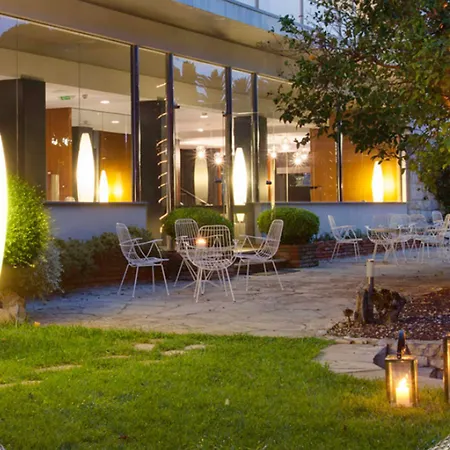 ホテル アスタリ 4*