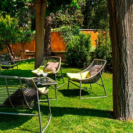 アスタリ ホテル 4*