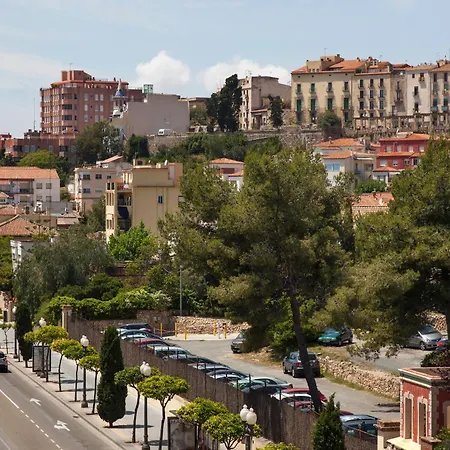 アスタリ ホテル タラゴナ