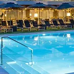 Hotel Astari