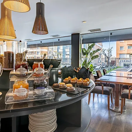 Hotel Astari